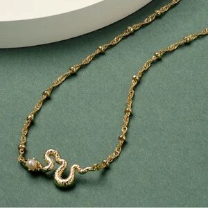 Kendra Scott Lyle Gold Snake Short Pendant Necklace